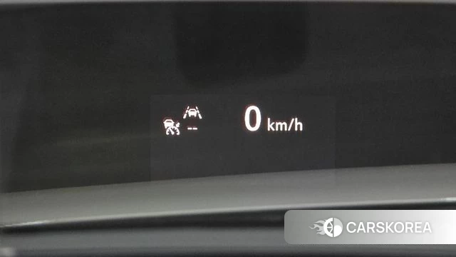 Chevrolet (GM Daewoo) Trailblazer 2023 Белый из Кореи, фото 6