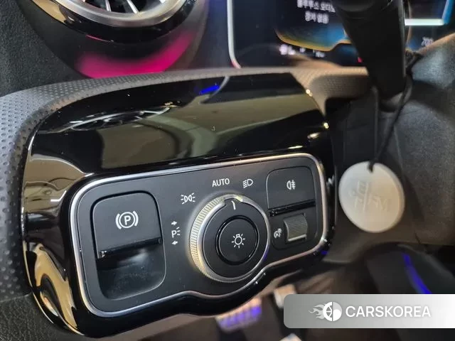 Mercedes-Benz A-Class W177 2020 Белый из Кореи, фото 6