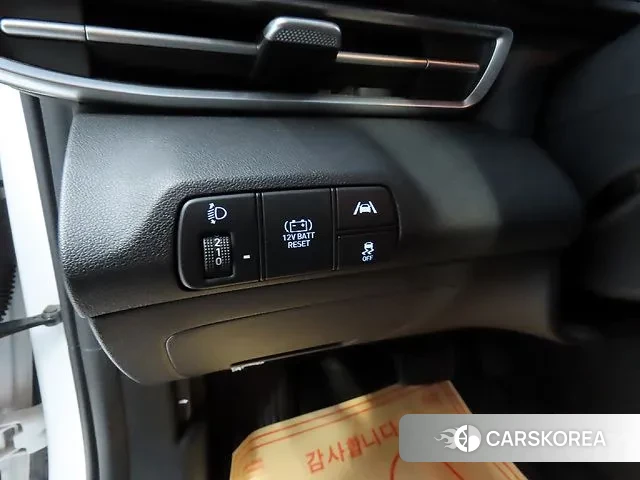 Hyundai Avante Hybrid (CN7) 2020 Белый из Кореи, фото 6