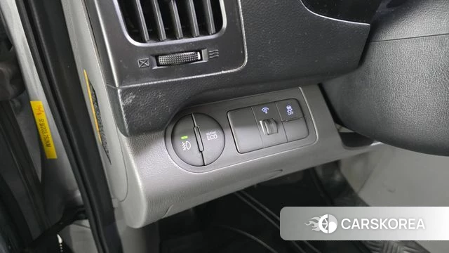 Hyundai The New Grand Starex 2018 Серебряный из Кореи, фото 6