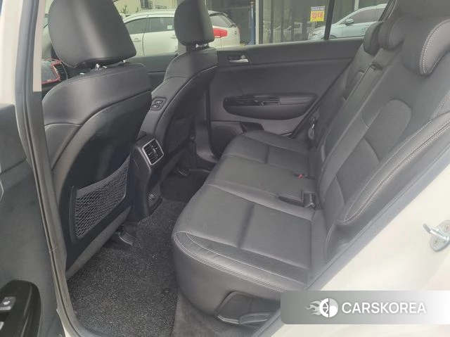 Kia Sportage 4th Generation 2018 Белый из Кореи, фото 6