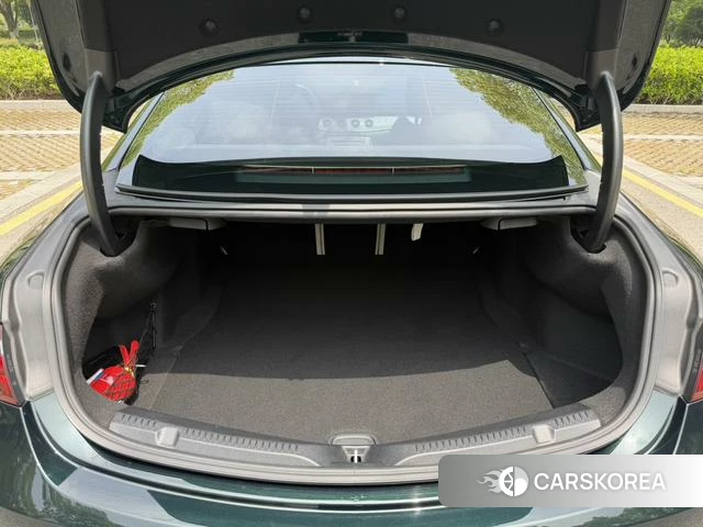 Mercedes-Benz E-class (imported) 2022 Зеленый из Китая, фото 6