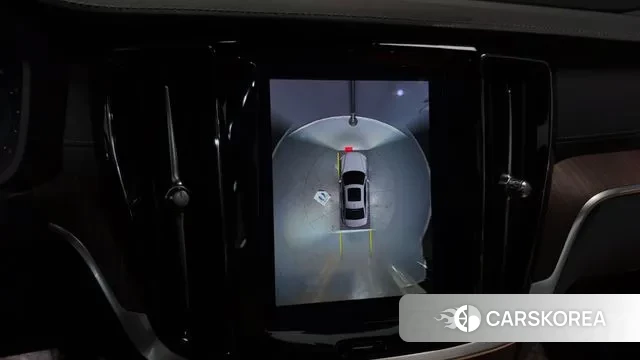 Volvo S60 3rd generation 2023 Белый из Кореи, фото 6