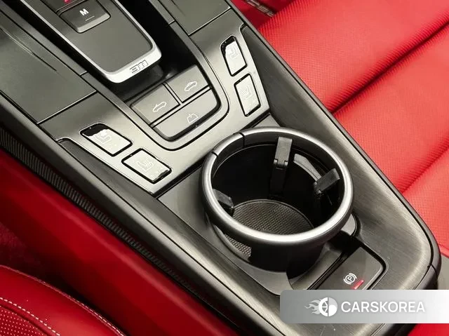 Porsche 911(992) 2025 Красный из Кореи, фото 6