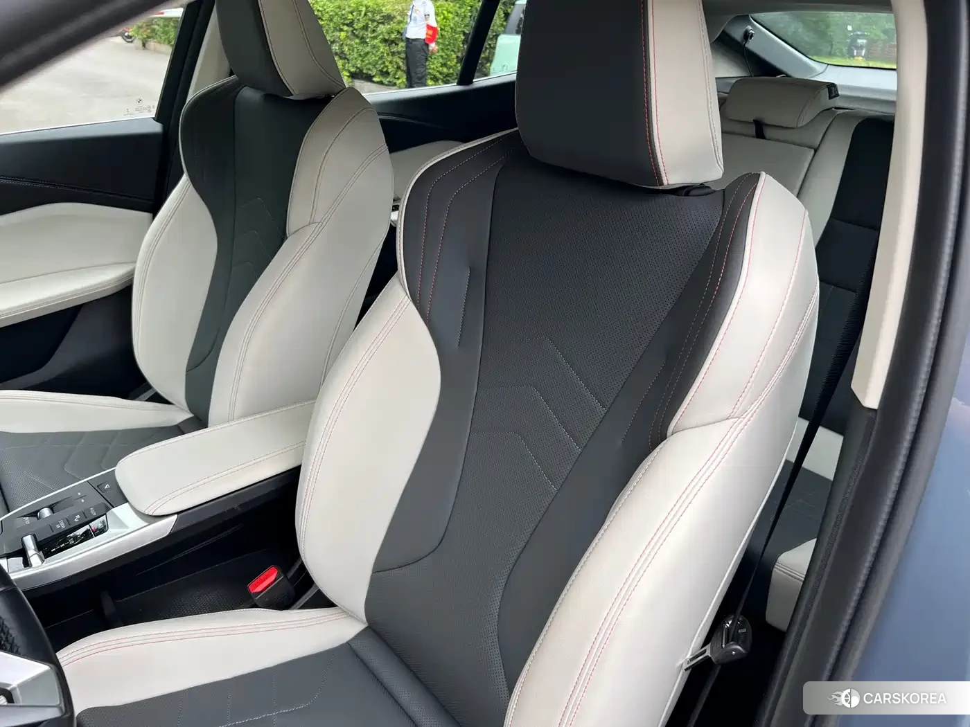 BMW X2 (imported) 2025 Silver/gray из Китая, фото 6