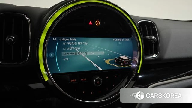 Mini Cooper Countryman 2023 Серебряный из Кореи, фото 6