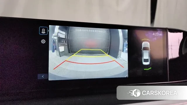 Hyundai Grandeur Hybrid (GN7) 2023 Светло-серебряный цвет из Кореи, фото 6