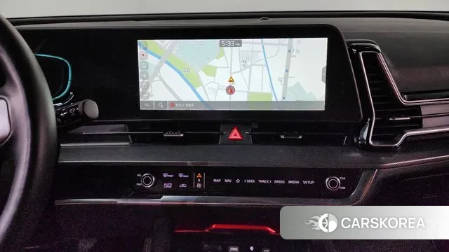 Kia Sportage 5th Generation 2023 Серебристо-серый из Кореи, фото 6