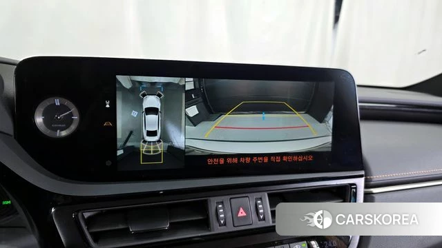 Lexus ES300h 7th generation 2022 Серебряный из Кореи, фото 6