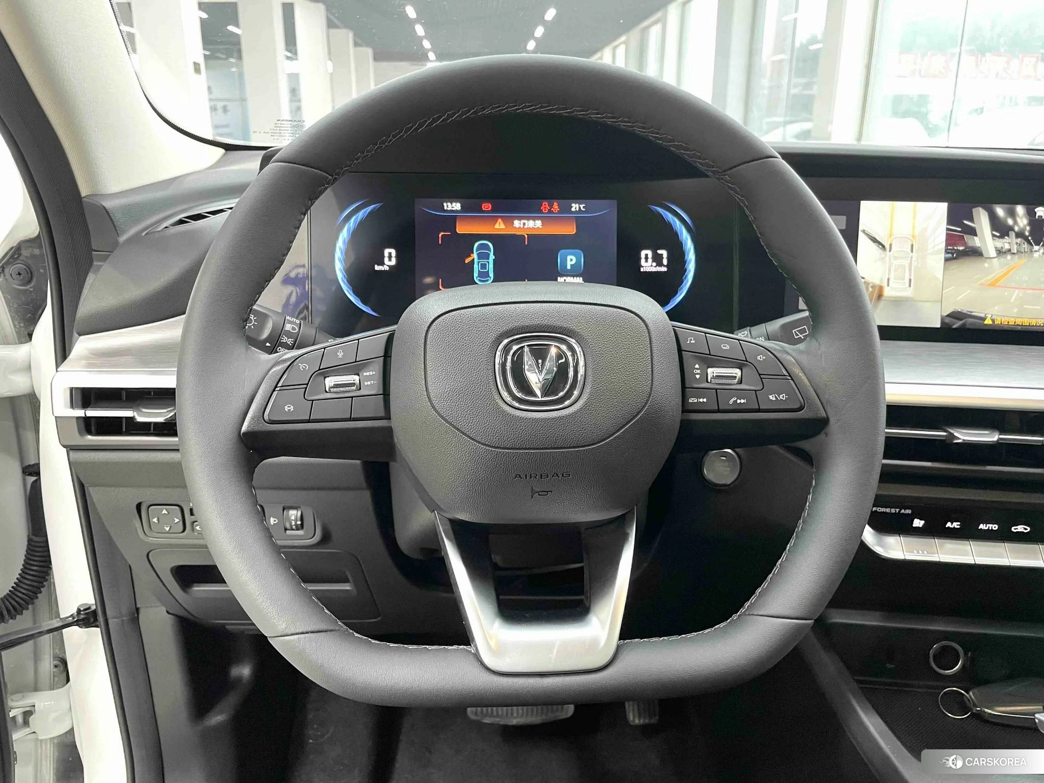 Chang'an CS35 PLUS 2022 Белый из Китая, фото 6
