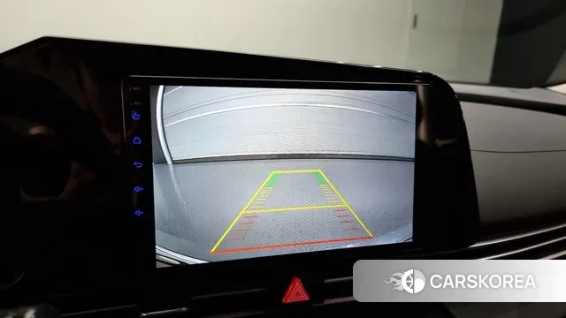 Hyundai Avante Hybrid (CN7) 2022 Белый из Кореи, фото 6