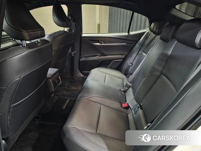 Toyota Camry (XV80) 2025 Белый из Кореи, фото 6