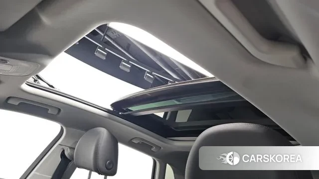 Audi Q3 (F3) 2020 Белый из Кореи, фото 6