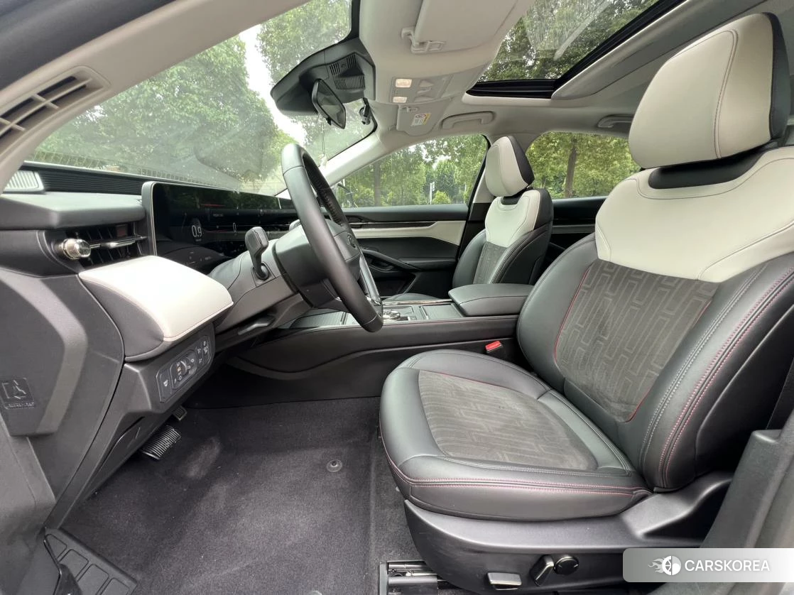 Ford Mondeo 2022 Серебристо-серый из Китая, фото 6
