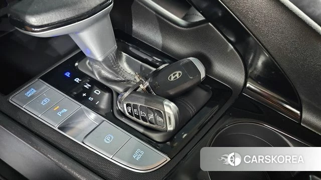 Hyundai Avante Hybrid (CN7) 2022 Белый из Кореи, фото 6