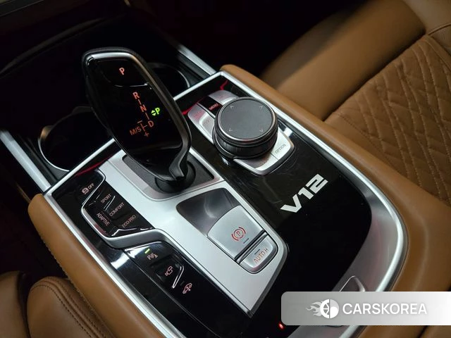 BMW 7 Series (G11) 2022 Черный из Кореи, фото 6