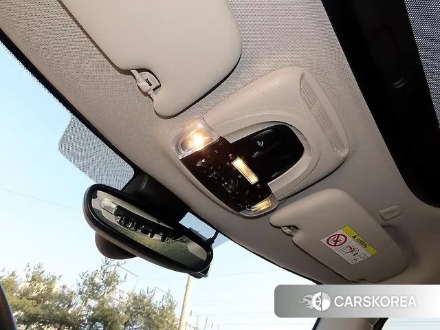 Mini Cooper 2021 Жемчужный цвет из Кореи, фото 6