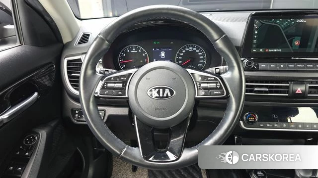 Kia Seltos 2021 Черный из Кореи, фото 6
