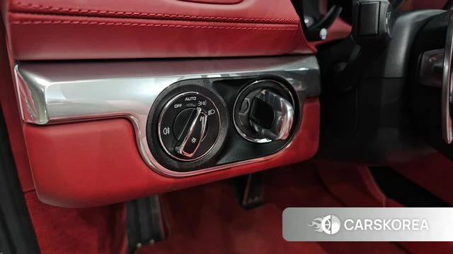 Porsche 718 Boxster 2023 Белый из Кореи, фото 6