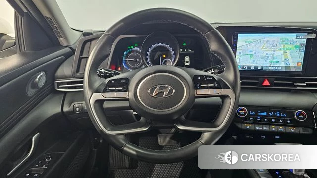 Hyundai Avante Hybrid (CN7) 2023 Белый из Кореи, фото 6