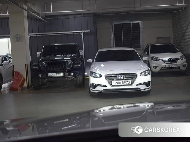 Mercedes-Benz GLC-Class X253 2022 Песочный из Кореи, фото 6