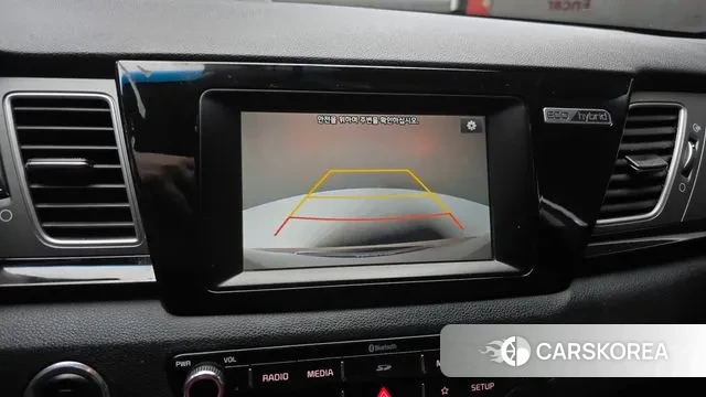 Kia Niro 2018 Белый из Кореи, фото 6