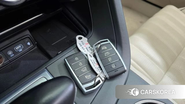 Genesis G70 2019 Красный из Кореи, фото 6