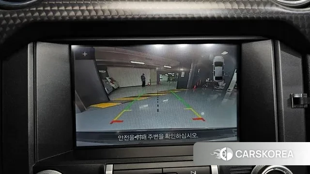 Ford Mustang 2023 Черный из Кореи, фото 6