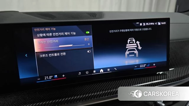 BMW X7 (G07) 2025 Светло-серебряный цвет из Кореи, фото 6