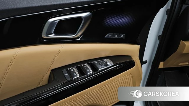 Kia Carnival 4th generation 2023 Белый из Кореи, фото 6