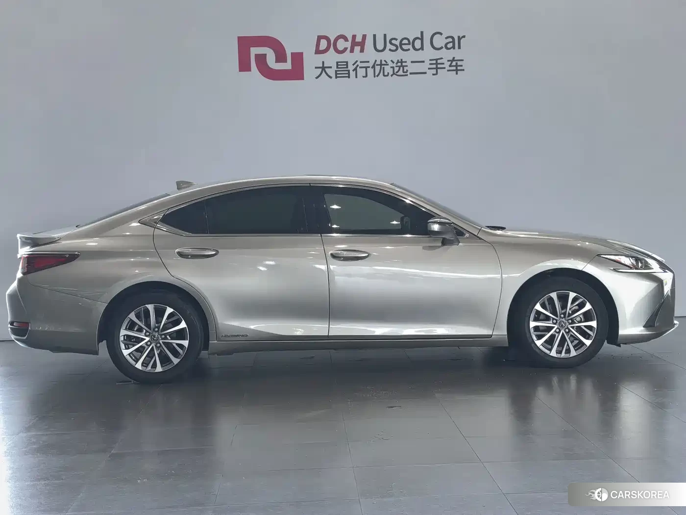 Lexus ES 2022 Silver/gray из Китая, фото 6