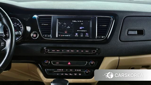 Kia The New Carnival 2019 Белый из Кореи, фото 6