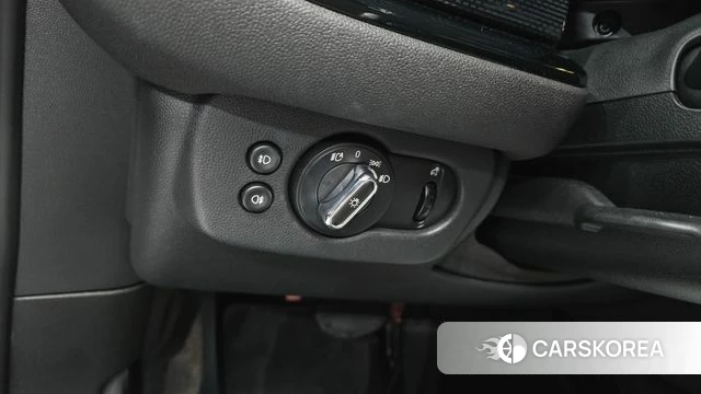 Mini Cooper Clubman 2019 Темно-зеленый из Кореи, фото 6