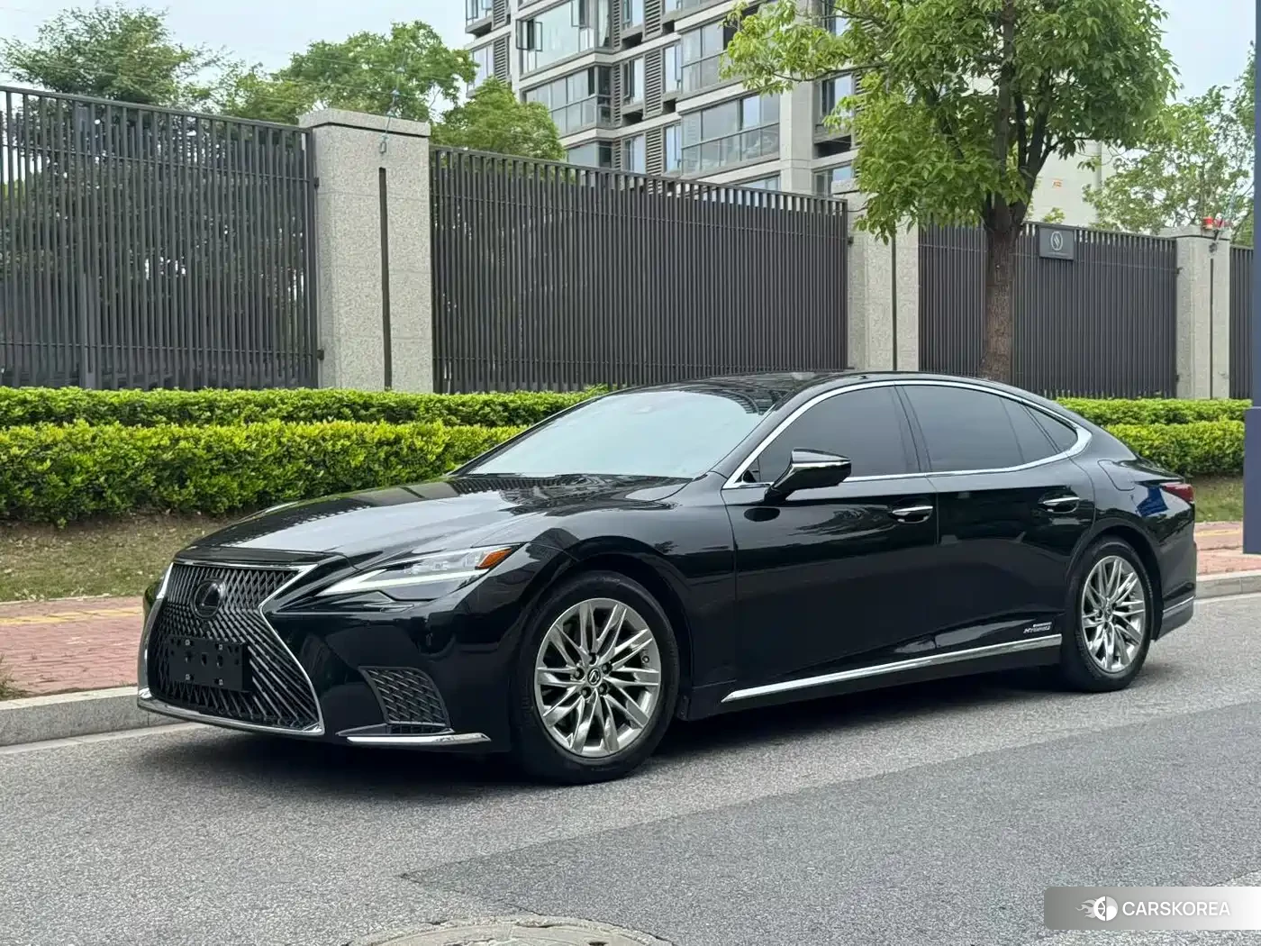 Lexus LS 2021 Черный из Китая, фото 6