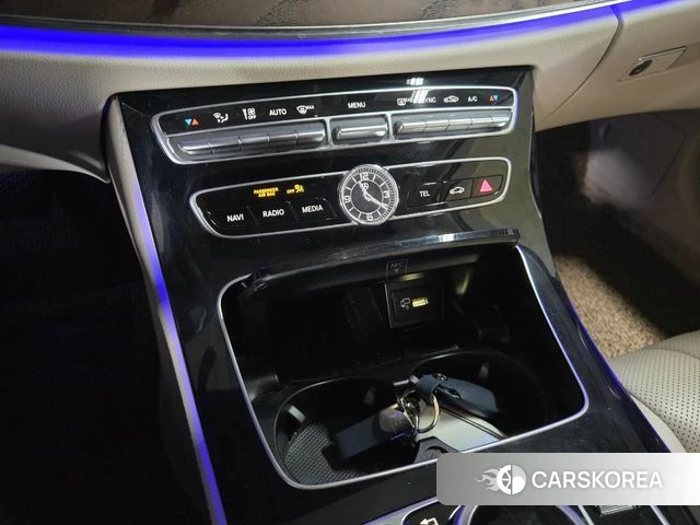 Mercedes-Benz E-Class W213 2020 Белый из Кореи, фото 6