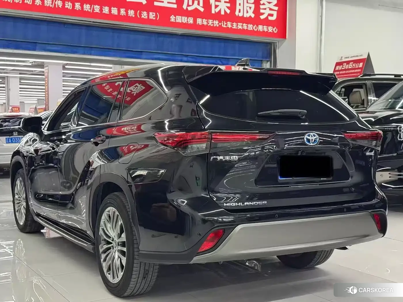 Toyota Highlander 2023 Черный из Китая, фото 6