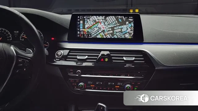 BMW 5 Series (G30) 2018 Белый из Кореи, фото 6