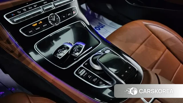 Mercedes-Benz E-Class W213 2019 Белый из Кореи, фото 6