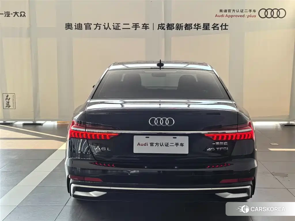 Audi A6L 2023 Черный из Китая, фото 6