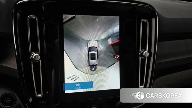 Volvo XC40 2022 Белый из Кореи, фото 6