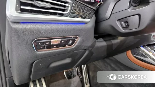 BMW X7 (G07) 2021 Белый из Кореи, фото 6