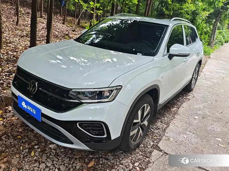 Volkswagen Tayron 2026 Белый из Китая, фото 6