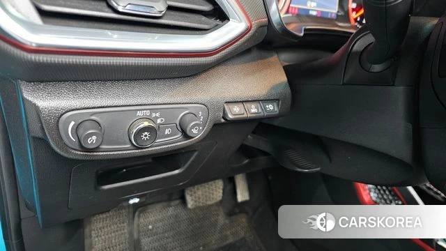 Chevrolet (GM Daewoo) Trailblazer 2020 Небесно-голубой из Кореи, фото 6