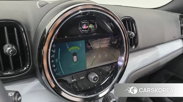 Mini Cooper S Countryman 2022 Светло-серебряный цвет из Кореи, фото 6