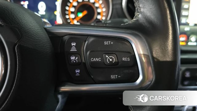 Jeep Wrangler (JL) 2020 Серебристо-серый из Кореи, фото 6