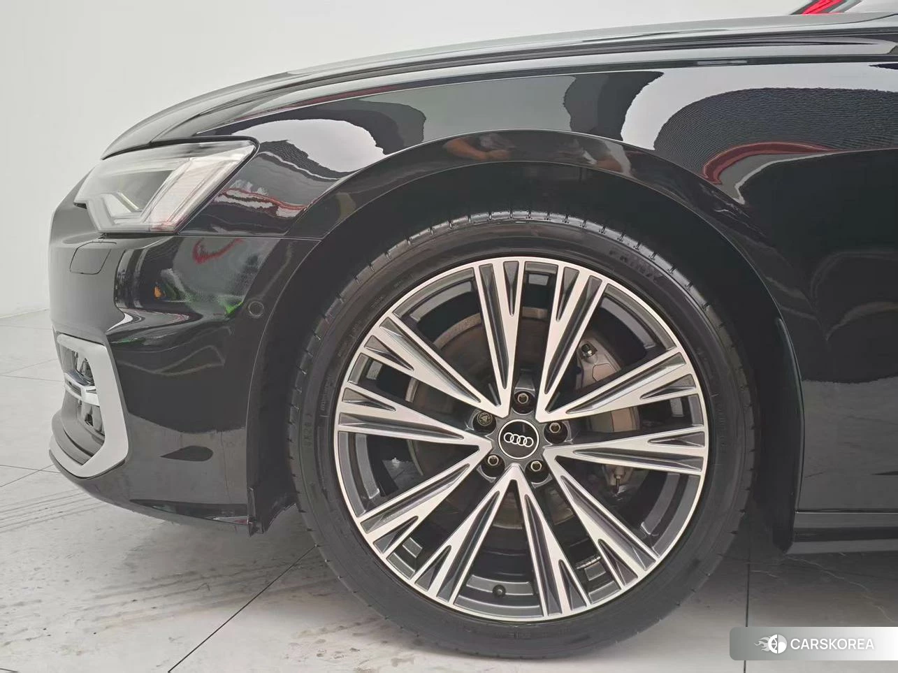 Audi A6L 2022 Черный из Китая, фото 6