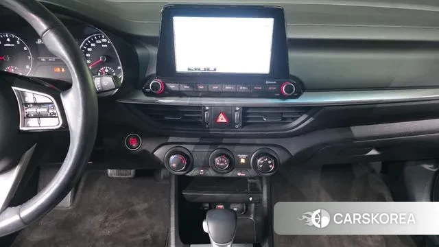 Kia The New K3 2nd generation 2022 Белый из Кореи, фото 6