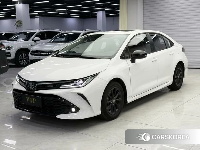 Toyota Corolla 2022 Белый из Китая, фото 6