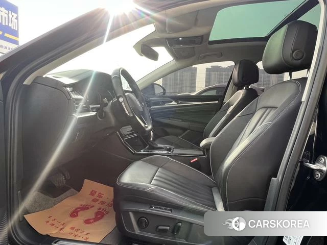 Volkswagen Passat 2024 Черный из Китая, фото 6