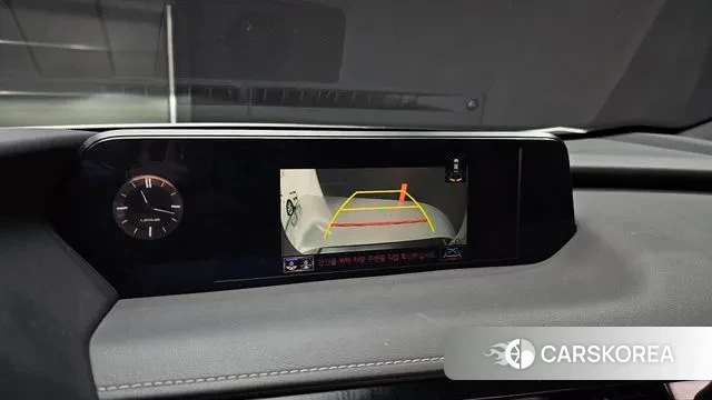 Lexus UX250h 2019 Белый из Кореи, фото 6